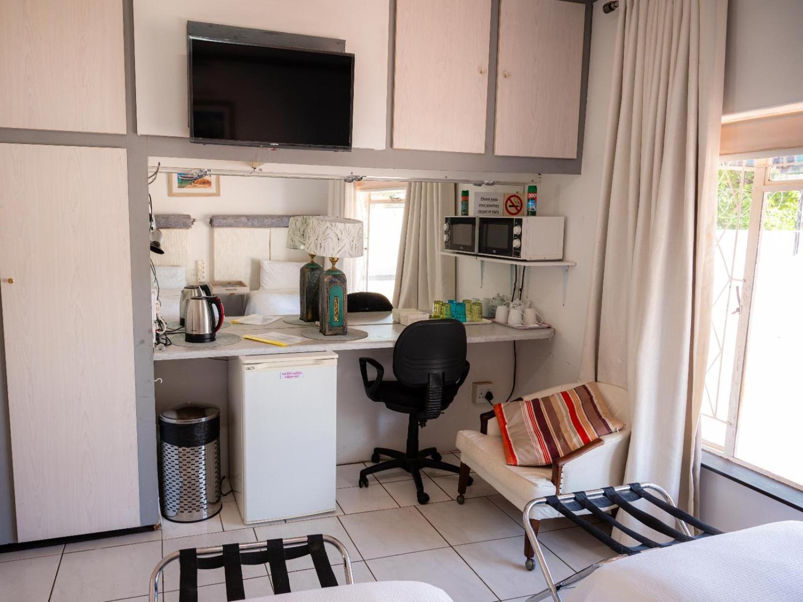 Sleepers Villa Guesthouse Polokwane Esterno foto